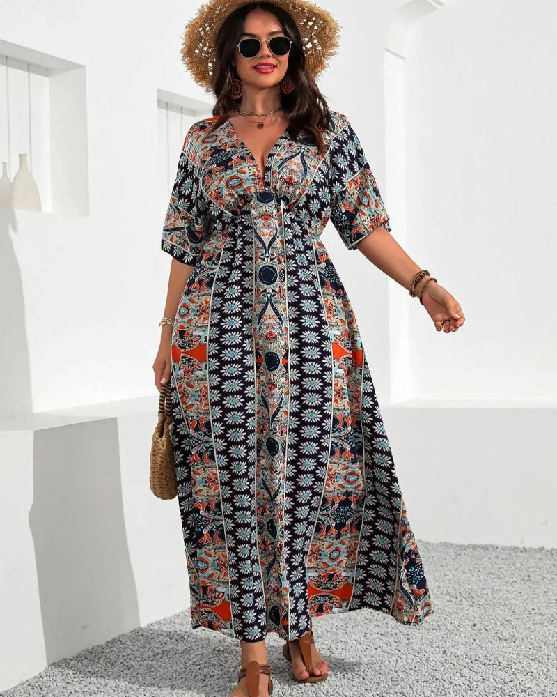 Abito svasato boho floreale taglie comode con scollo a V