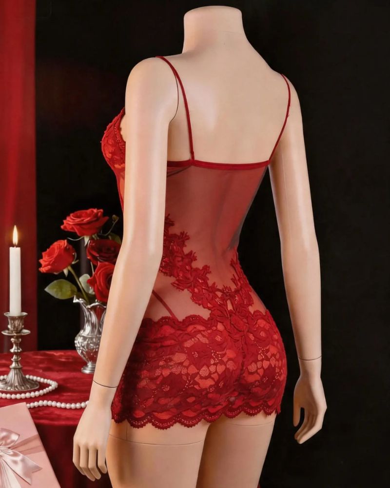 Camicia da notte corta in pizzo floreale trasparente con scollo a V