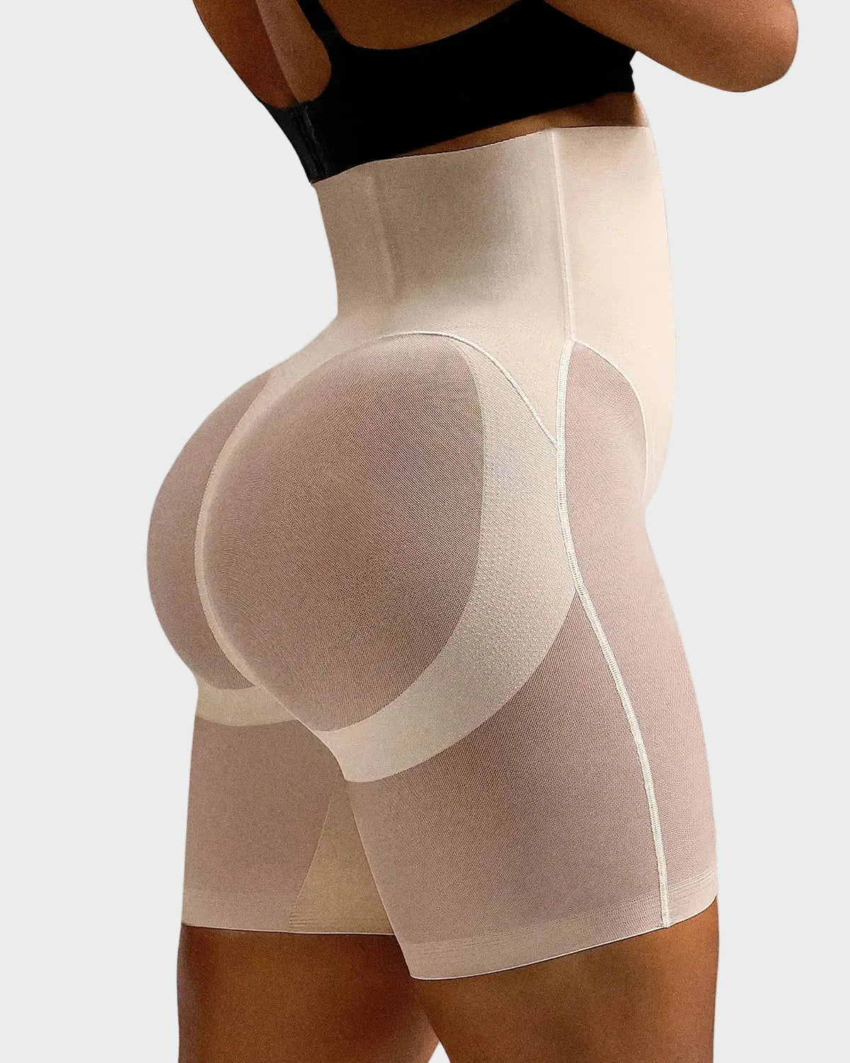 Pantaloncini modellanti a vita alta in rete a metà coscia