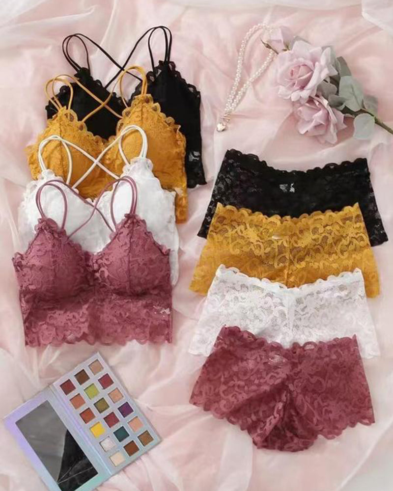 Completo romantico bralette e slip in pizzo